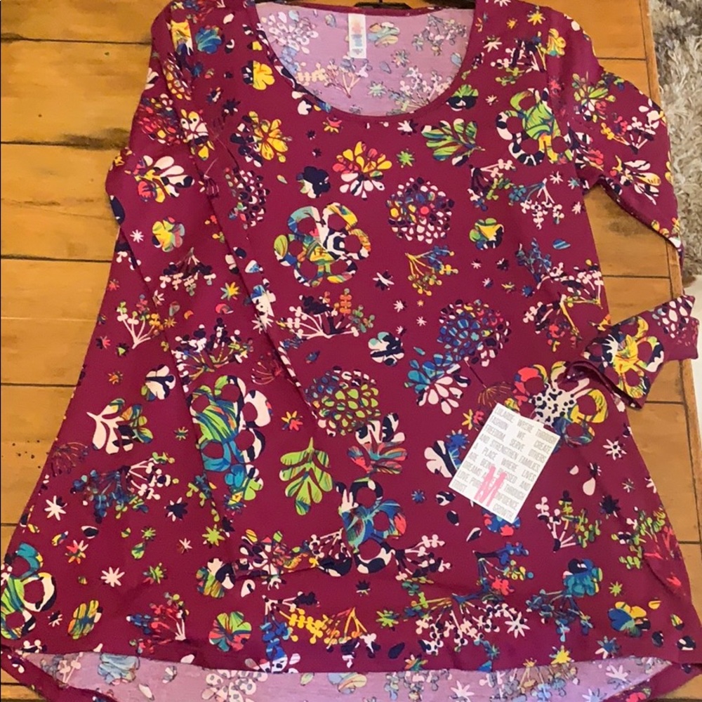 LuLaRoe Floral Lynnae Top Size Medium